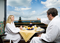 Ausblick von den Hotelzimmern auf den Bayerischen Wald - Haus Bayerwald